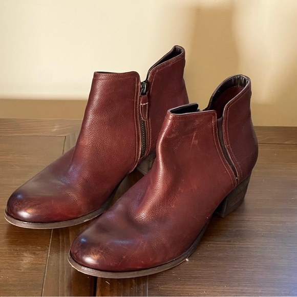 EUC Clark’s Maypearl Ramie size 12 Zip Booties, leather uppers and lining - Picture 7 of 15